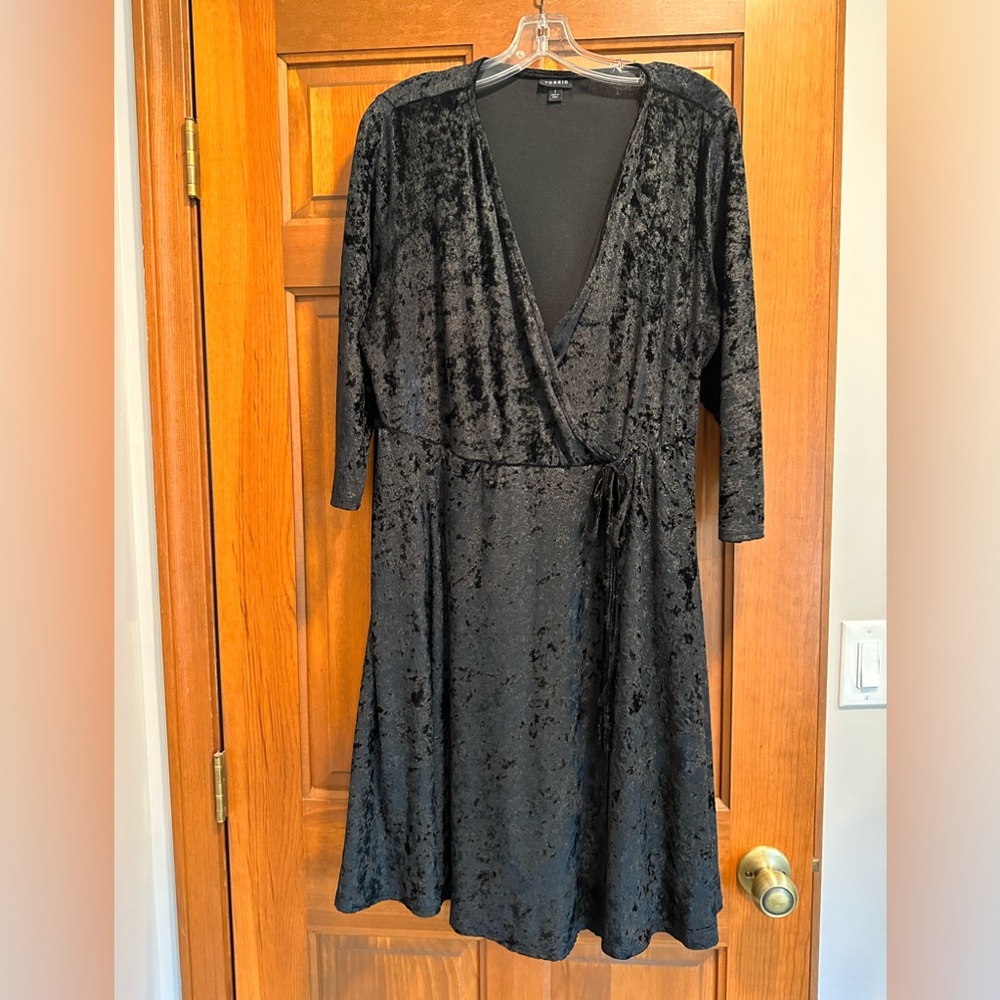 Torrid black burnt velvet dress